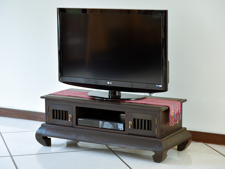 高級感溢れるチーク材tvボード 猫脚デザインでお洒落なお部屋に変身 アジアン家具 バリ家具 高級感溢れるチーク材tvボード 猫脚デザインでお洒落なお部屋に変身 アジアン家具 バリ家具