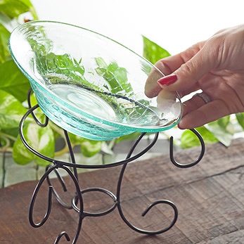 �A�C�A���X�^���h�t���ő��ړI�Ɏg����O���X�{�E��