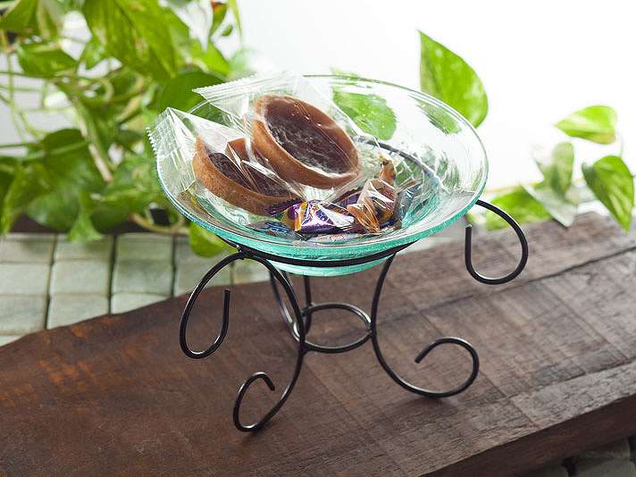 �A�C�A���X�^���h�t���ő��ړI�Ɏg����O���X�{�E��