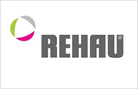 rehauのロゴ
