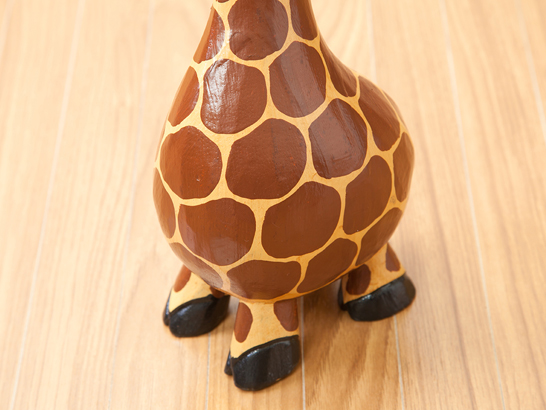 木製オブジェ ぽっちゃりキリン ママ【47927】 /アジアン雑貨・バリ雑貨