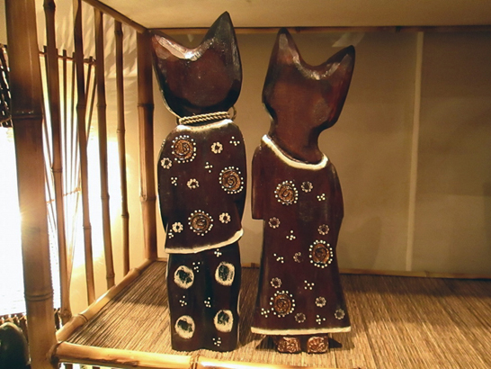 おしゃれなバリネコカップル 木製オブジェ [2体セット]【48238
